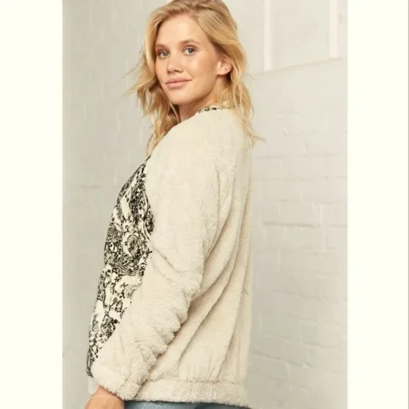 Cream Paisley Print Soft Jacket - Picture 5 of 5